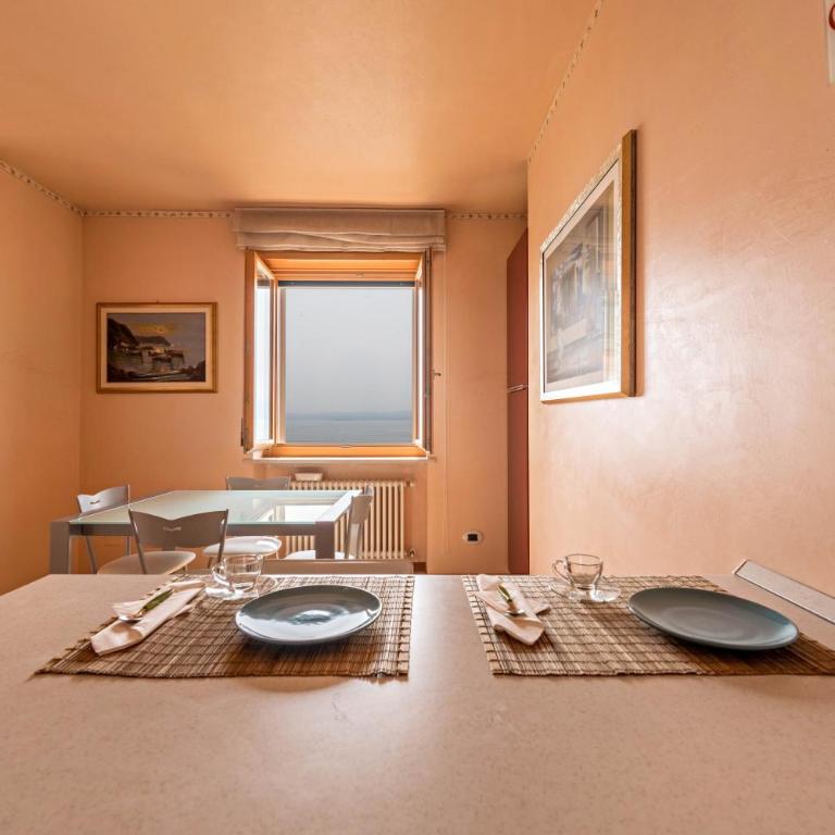 Luminoso appartamento vista lago - Deluxe Apartment mit Balkon und 2 Schlafzimmern - 7