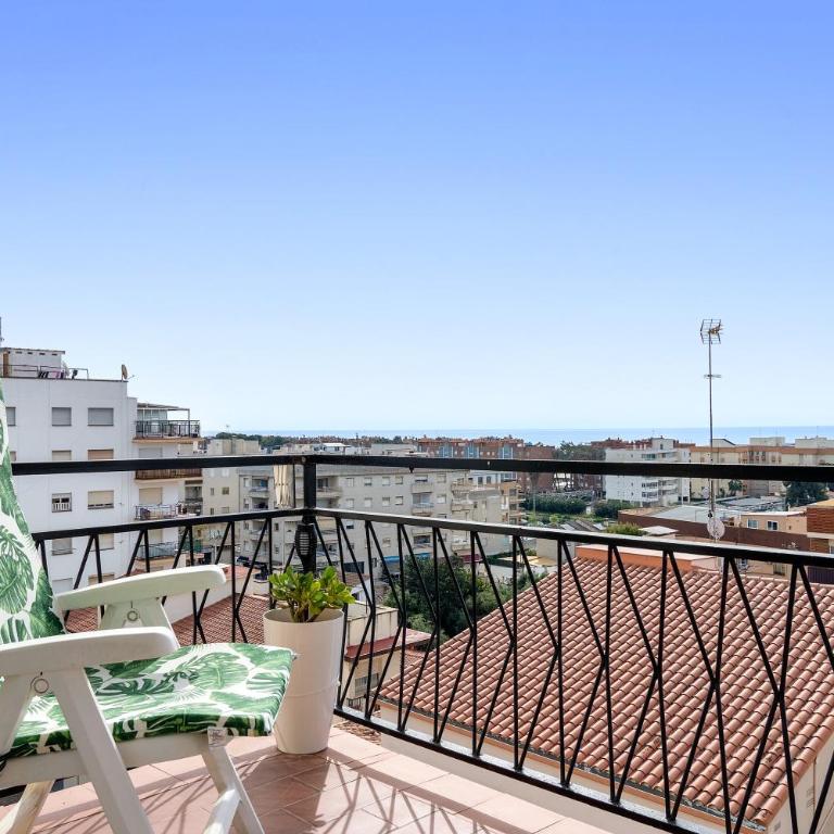 Apartamento moderno y soleado - Apartamento Premium de 3 dormitorios con balcón - 8