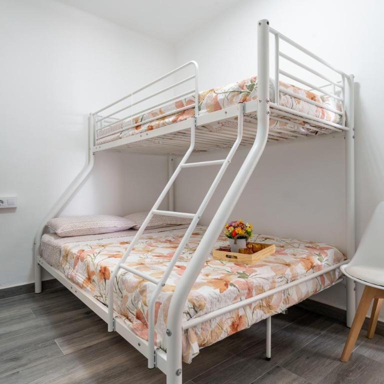 Apartamento moderno y soleado - Apartamento Premium de 3 dormitorios con balcón - 19