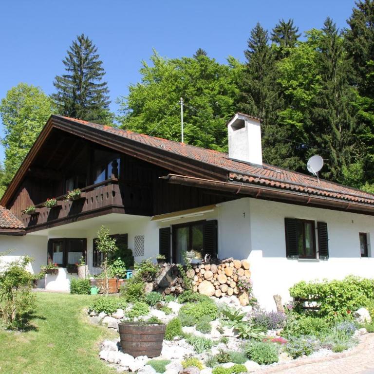 Ferienwohnung Arnika - Apartment mit 1 Schlafzimmer und Gartenblick - 1