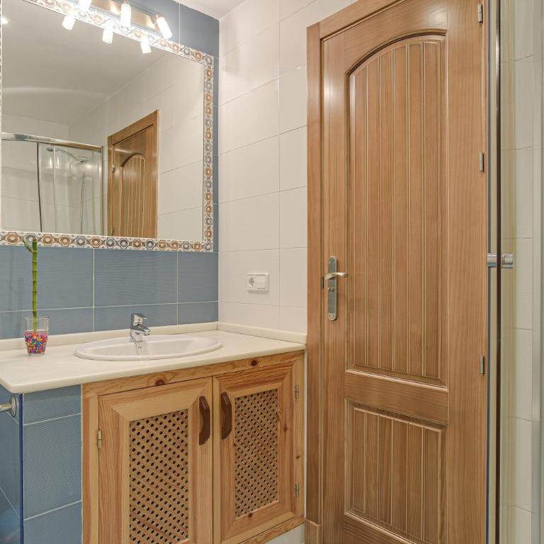 Apartamento María - Apartamento Deluxe de 2 dormitorios con balcón - 11
