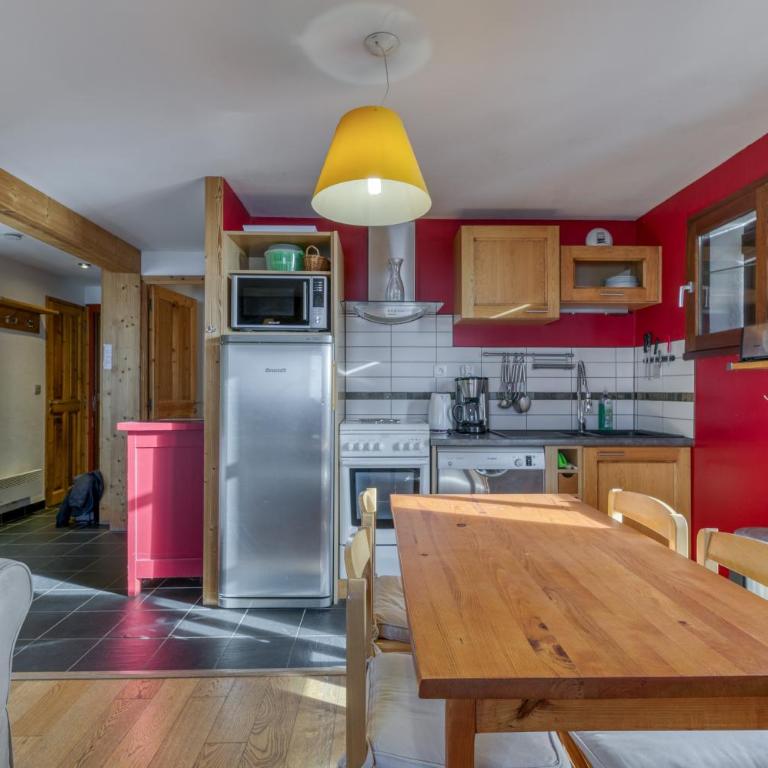 Chalet le Regain - Deluxe Apartment mit Balkon und 2 Schlafzimmern - 9