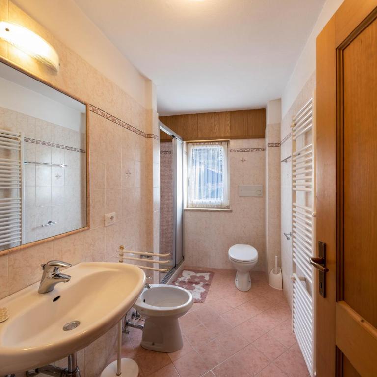 Appartamento Primavera 4 - Appartamento Deluxe con 2 Camere da Letto e Vista Giardino - 12