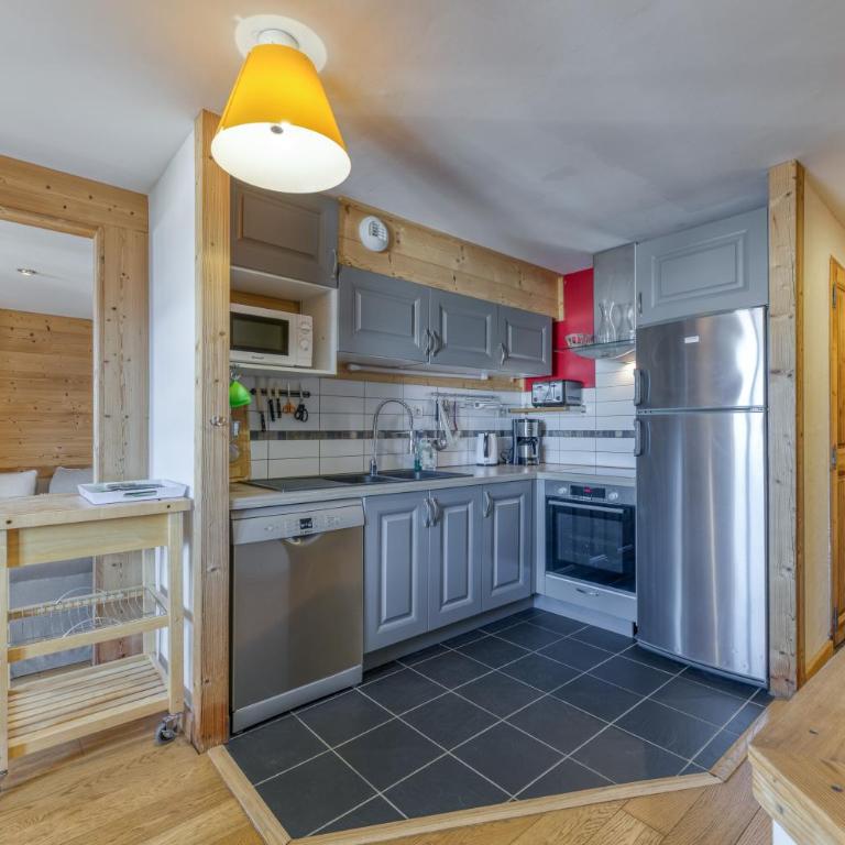 Chalet le Regain - Premium Apartment mit 3 Schlafzimmern und Balkon - 9