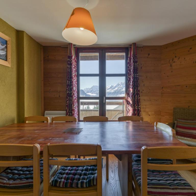 Chalet le Regain - Premium Apartment mit 3 Schlafzimmern und Balkon - 1
