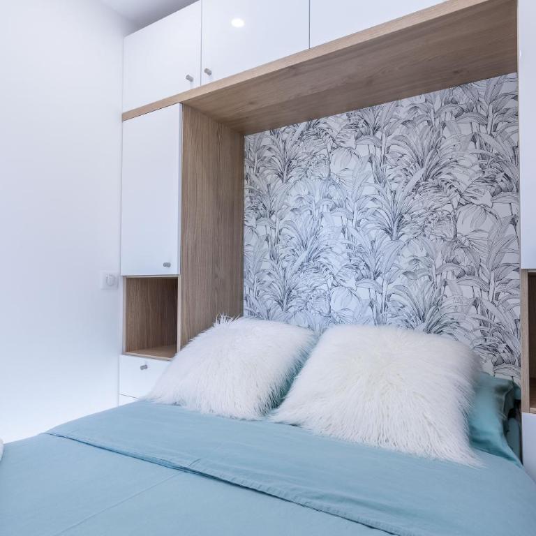Appartement à Saint-Raphael - Superior One-Bedroom Apartment with Balcony - 15