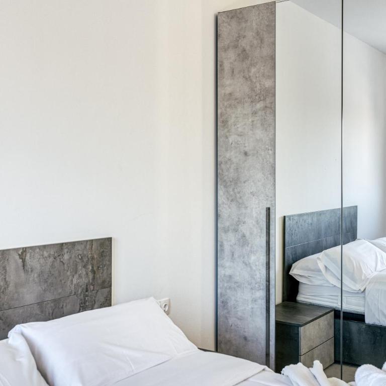 Giuliano Superior 2 para 4 personas - Habitación Cuádruple con ducha - 14