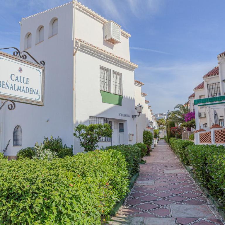 Casa Nutt by the Sea - Three-Bedroom House - 21