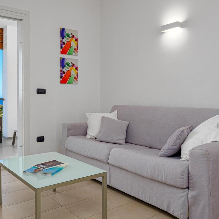 Villa Marconi Apartment 8 - Two-Bedroom Deluxe Apartment with Ocean View - 5