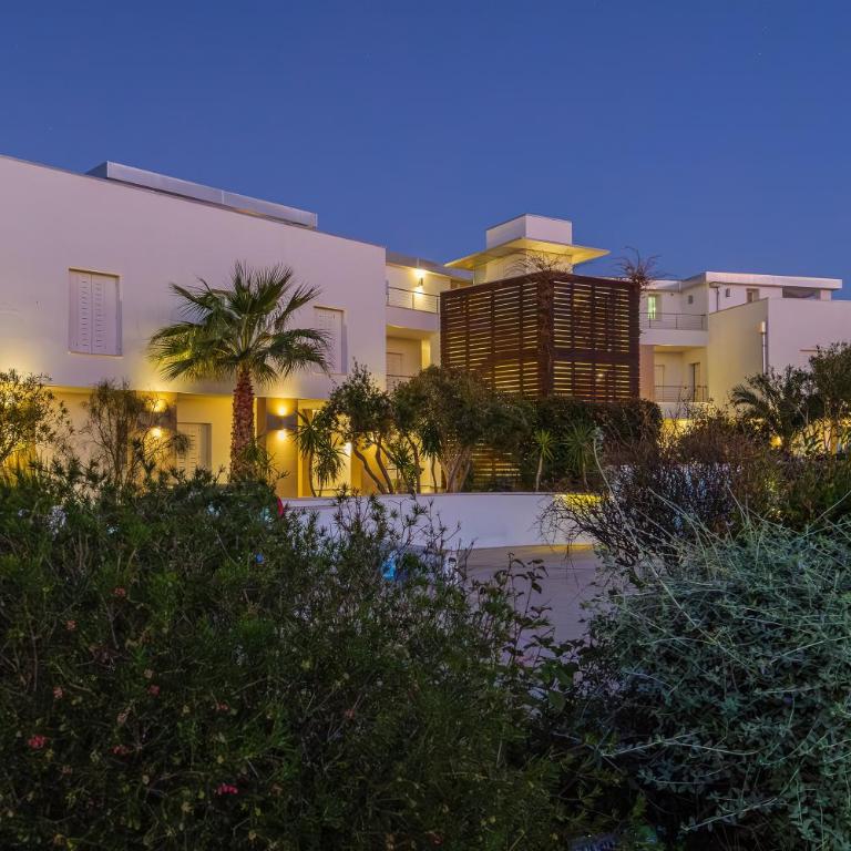 Villa Marconi Apartment 8 - Two-Bedroom Deluxe Apartment with Ocean View - 21