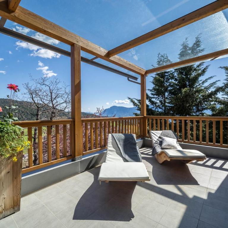 Alber Ferienwohnung Mürri - Two-Bedroom Deluxe Apartment with Garden View - 6