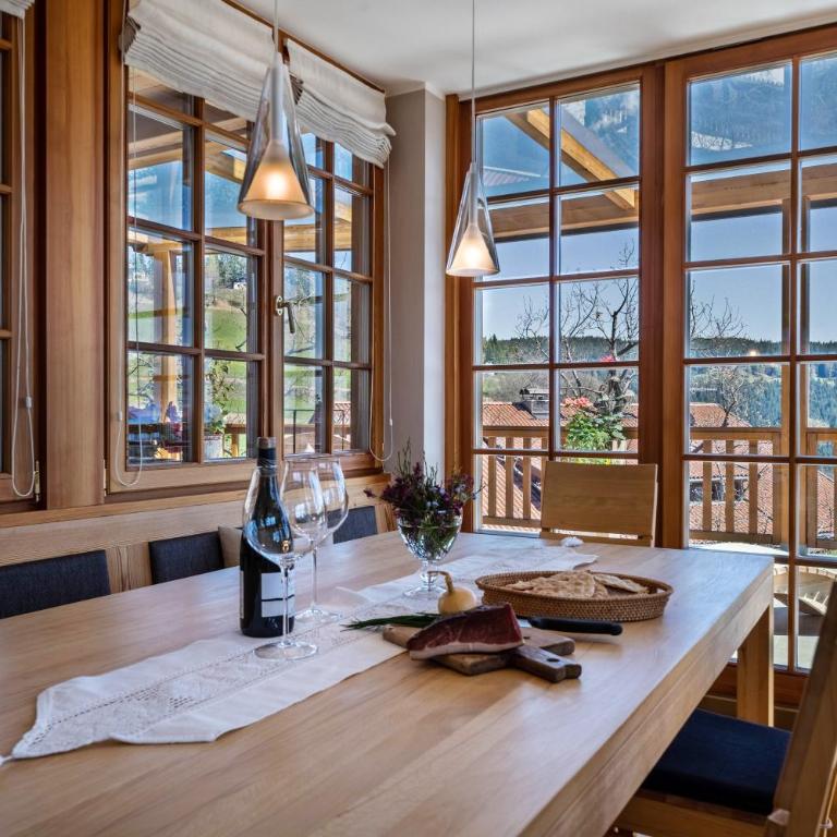Alber Ferienwohnung Mürri - Two-Bedroom Deluxe Apartment with Garden View - 15
