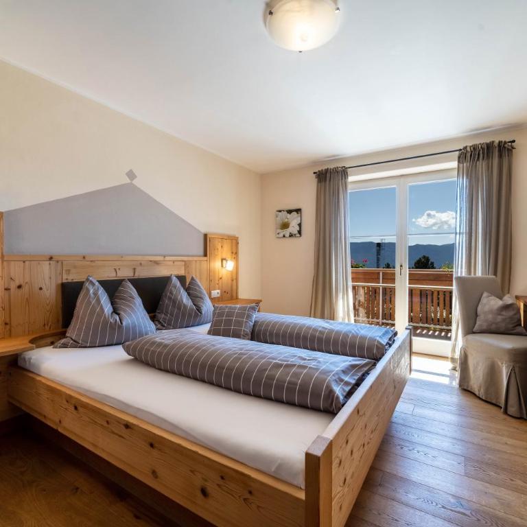 Alber Ferienwohnung Mürri - Two-Bedroom Deluxe Apartment with Garden View - 20
