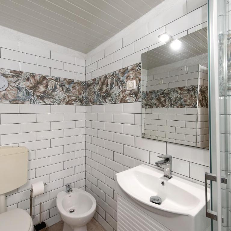 Sestri Ponente House - Superior Apartment with City View - 14