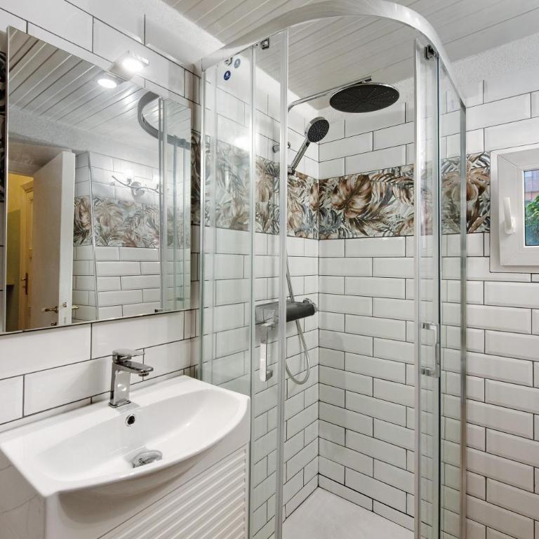 Sestri Ponente House - Superior Apartment with City View - 15