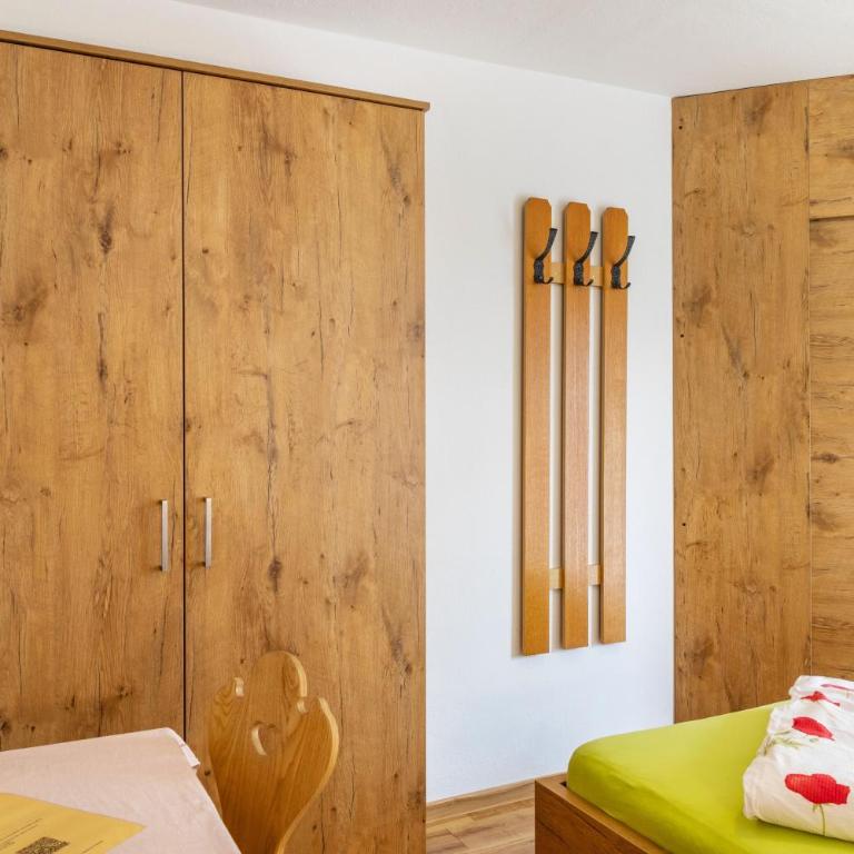 Pension Heidelberg - Standard Einzelzimmer mit Dusche - 4