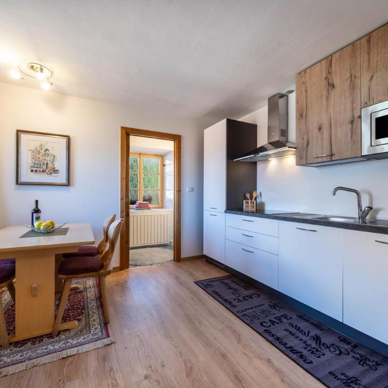 Ferienwohnung Brunjaunhof - Appartamento Superior con 1 Camera da Letto e Balcone - 3