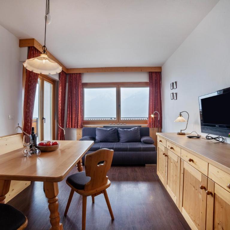 Haus Hohenrain Ferienwohnung 4 - Appartamento Superior con 1 Camera da Letto e Balcone - 2