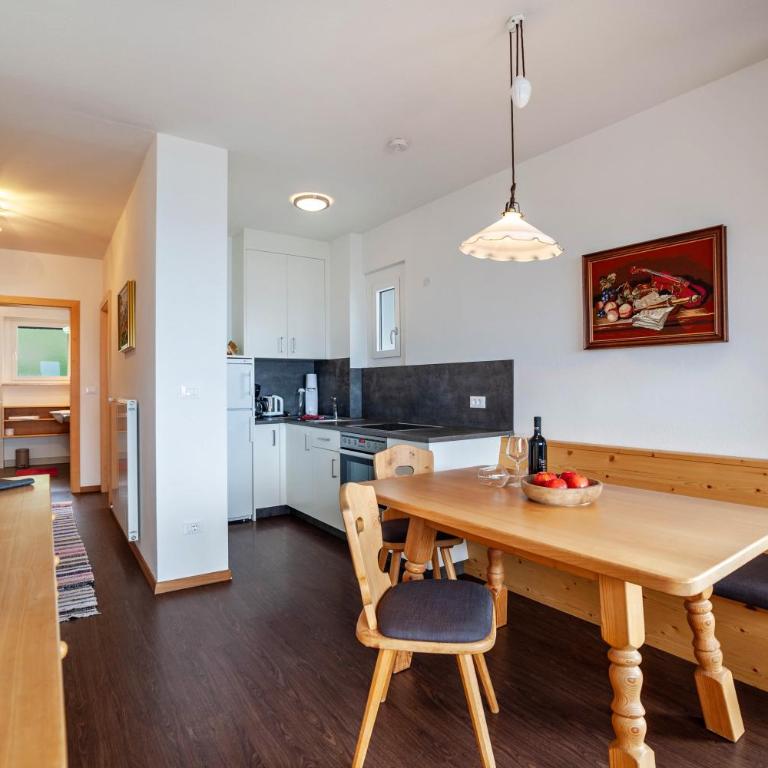 Haus Hohenrain Ferienwohnung 4 - Appartamento Superior con 1 Camera da Letto e Balcone - 5