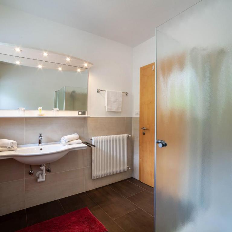 Haus Hohenrain Ferienwohnung 4 - Appartamento Superior con 1 Camera da Letto e Balcone - 12