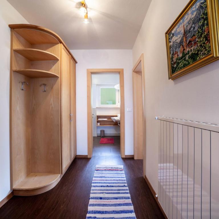 Haus Hohenrain Ferienwohnung 4 - Appartamento Superior con 1 Camera da Letto e Balcone - 13