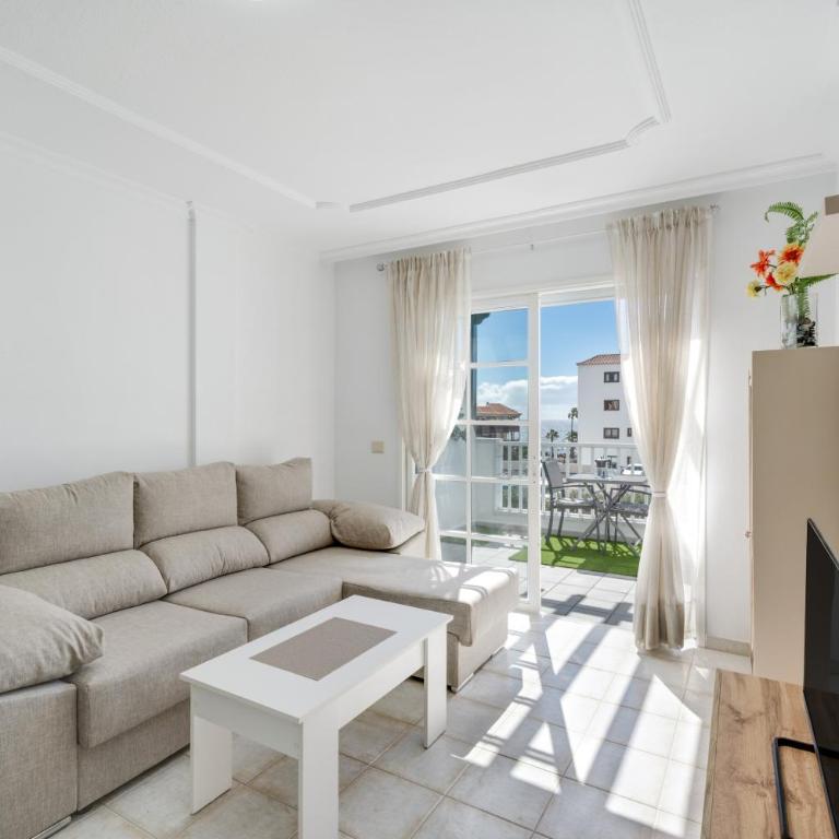 Luminoso Piso Costa del Silencio - Apartamento Superior de 1 dormitorio con balcón - 1
