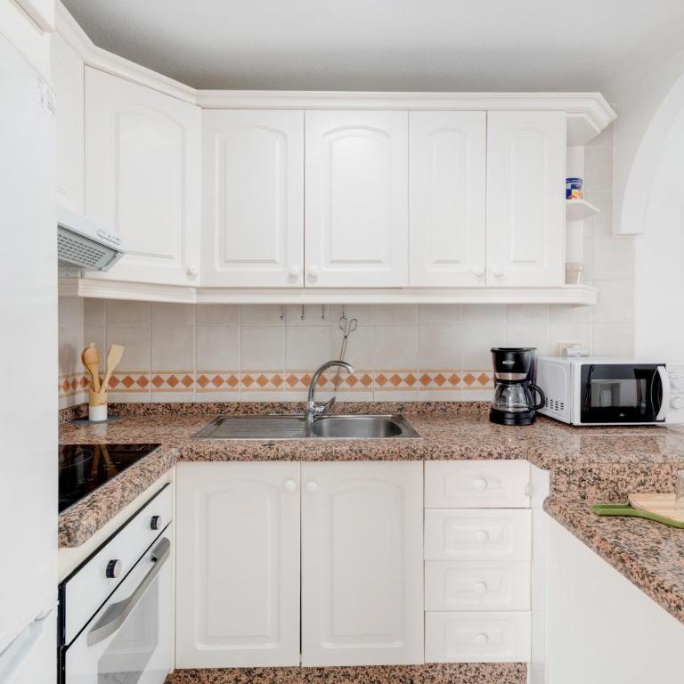 Luminoso Piso Costa del Silencio - Apartamento Superior de 1 dormitorio con balcón - 8
