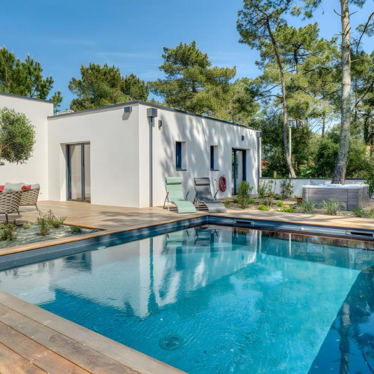 La Villa des Pins d'Or - Villa - Vue sur Jardin - 1