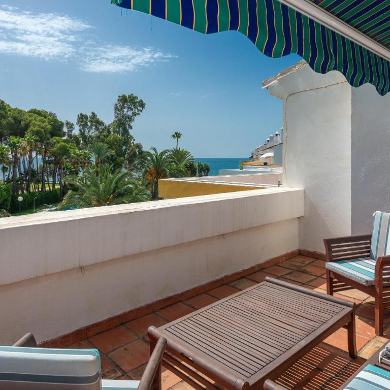 Spacious Beachfront Holiday Home - Casa de 3 dormitorios - 26