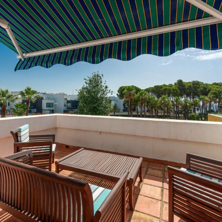 Spacious Beachfront Holiday Home - Casa de 3 dormitorios - 28