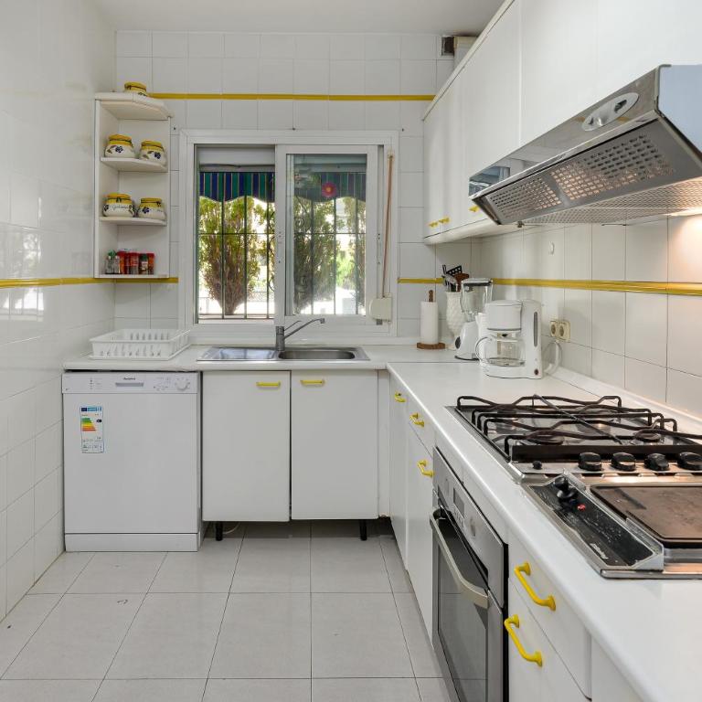 Spacious Beachfront Holiday Home - Casa de 3 dormitorios - 13