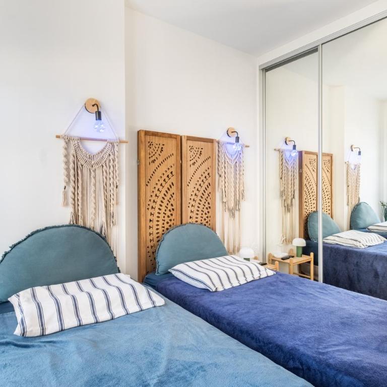 T3 Cros De Cagnes Bord De plage - Two-Bedroom Deluxe Apartment with Garden View - 17