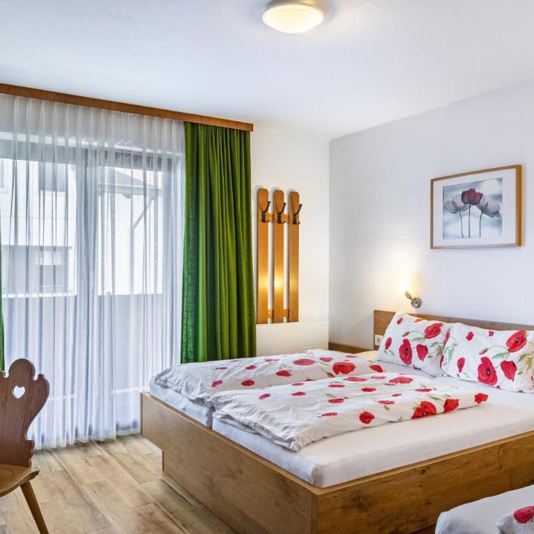 Pension Heidelberg - Dreibettzimmer mit Dusche - 6