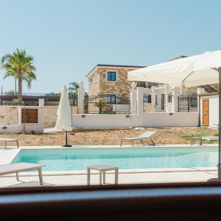 Villa Tramonti - Appartamento Deluxe con 2 Camere da Letto e Vista Giardino - 1