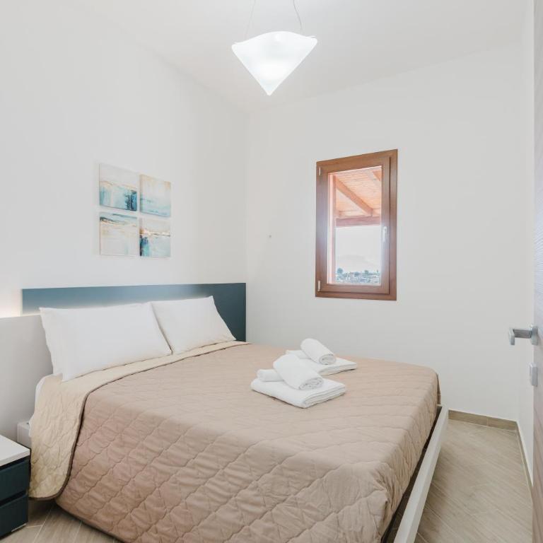 Villa Tramonti - Appartamento Deluxe con 2 Camere da Letto e Vista Giardino - 6