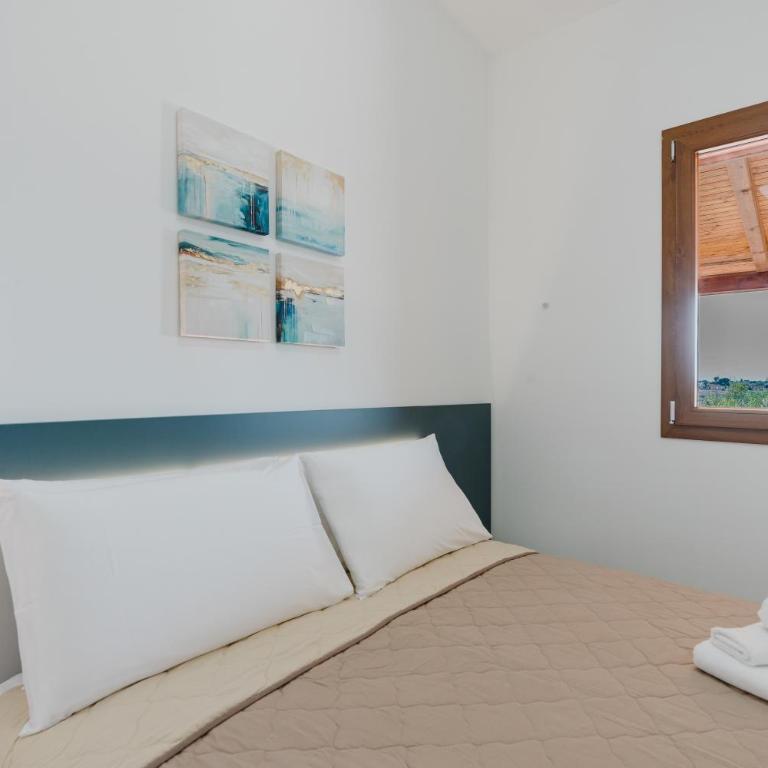 Villa Tramonti - Appartamento Deluxe con 2 Camere da Letto e Vista Giardino - 7