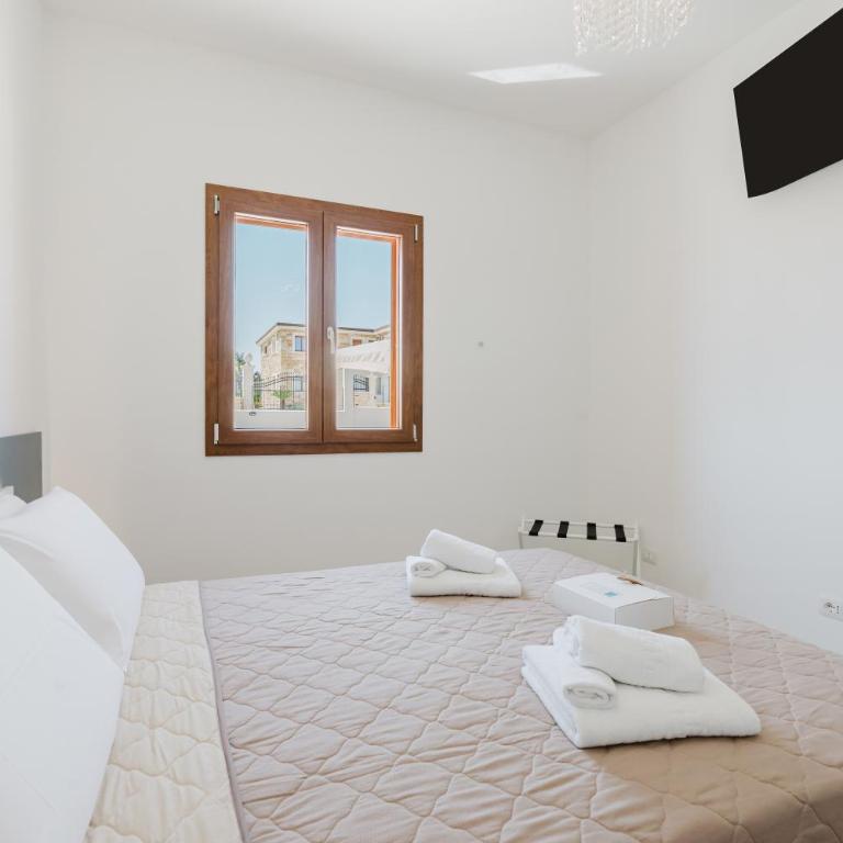 Villa Tramonti - Appartamento Deluxe con 2 Camere da Letto e Vista Giardino - 3