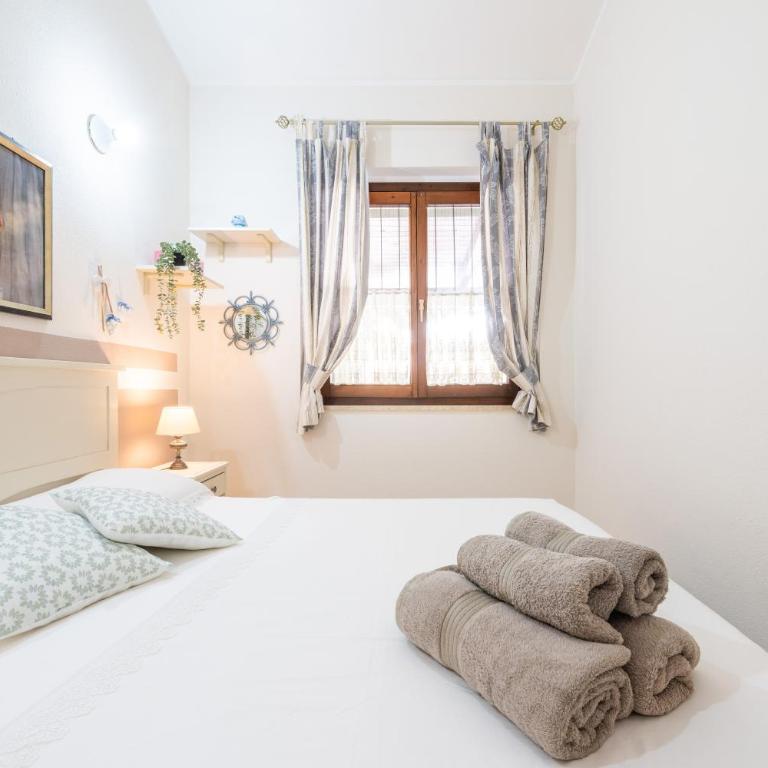 Casa Vacanze Claudia - Two-Bedroom House - 9