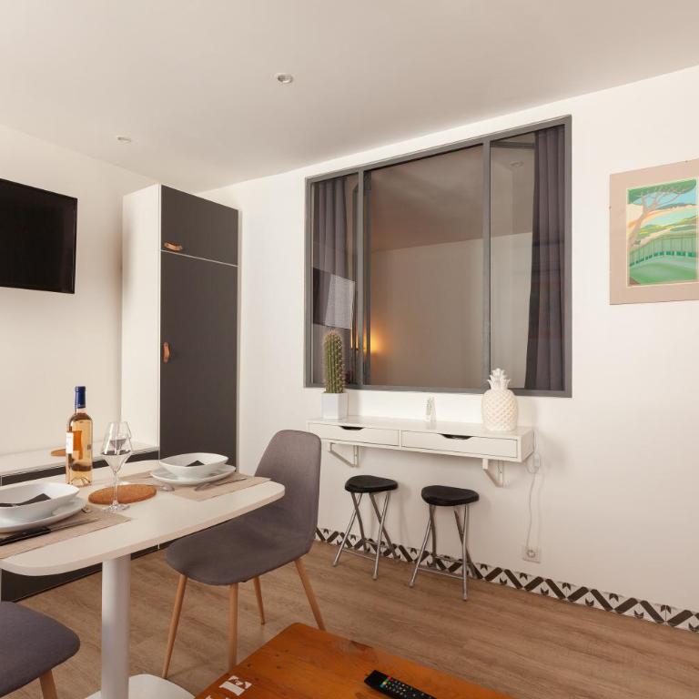 Joli appart dans les Rues Piétonnes - Superior One-Bedroom Apartment with Balcony - 4