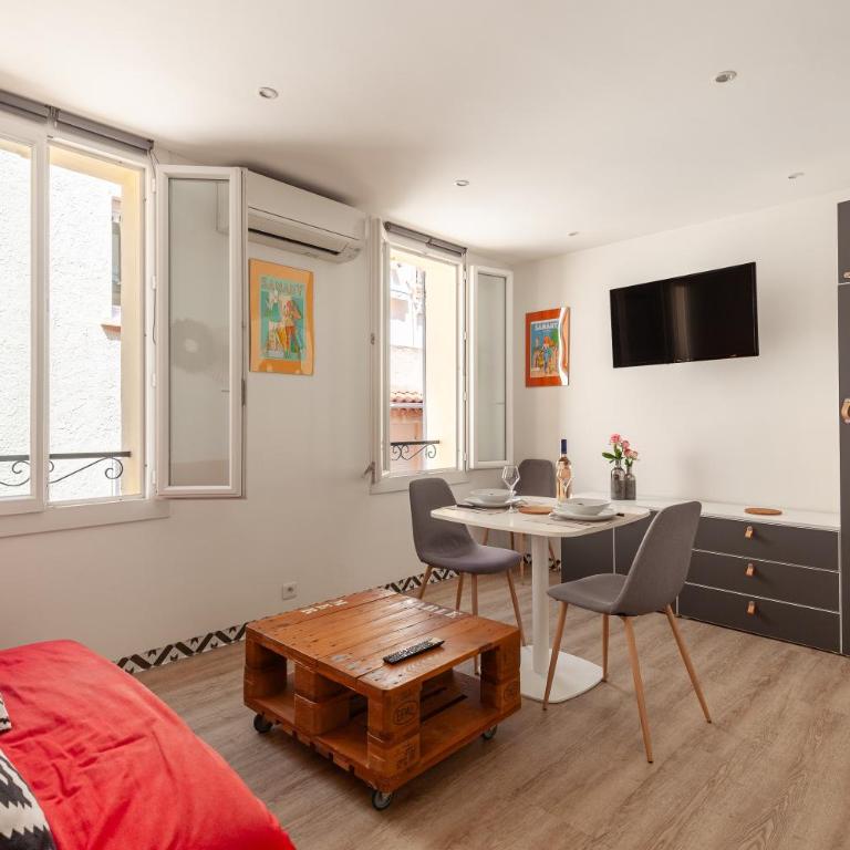 Joli appart dans les Rues Piétonnes - Superior One-Bedroom Apartment with Balcony - 2