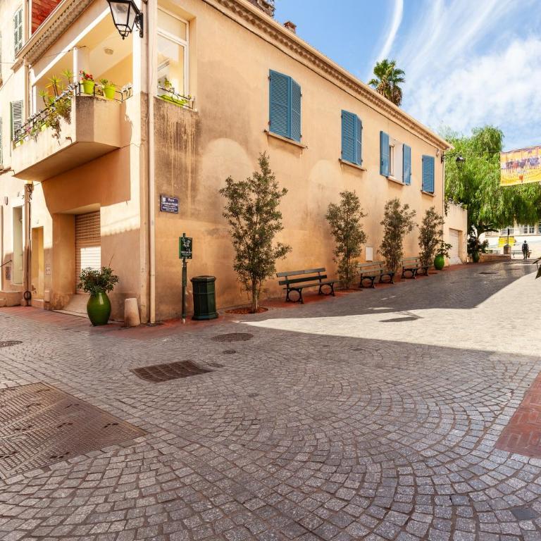 Joli appart dans les Rues Piétonnes - Superior One-Bedroom Apartment with Balcony - 19