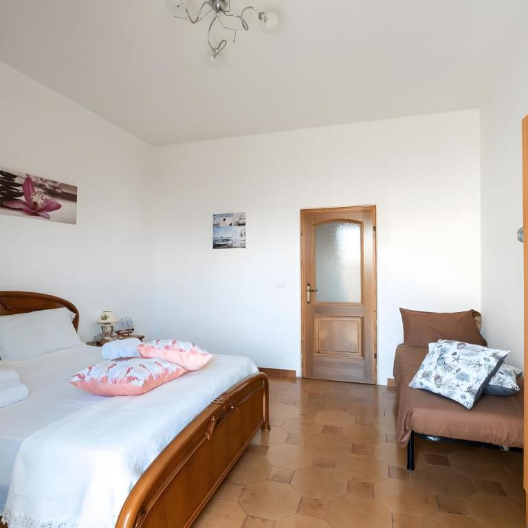 Villa Aurora Salina - One-Bedroom House - 9