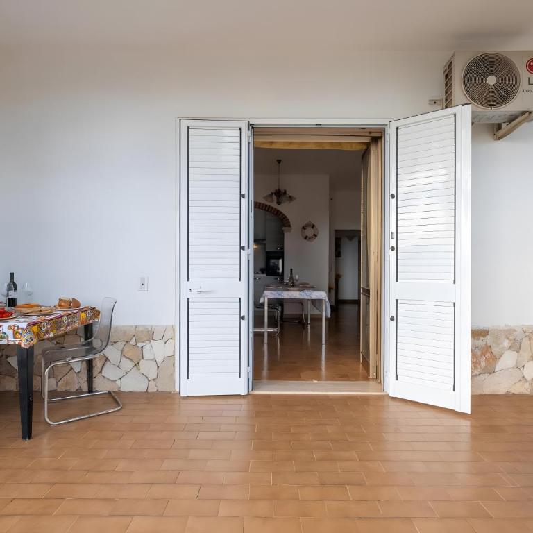 Villa Aurora Salina - One-Bedroom House - 20
