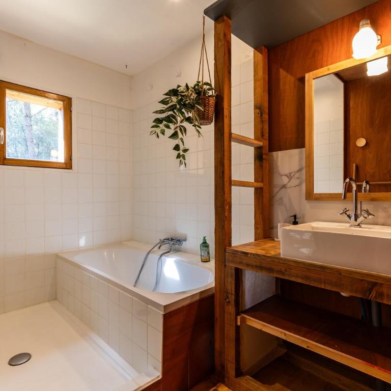 Les Ptis Chiffons - Chambre Double Deluxe avec Douche - 15