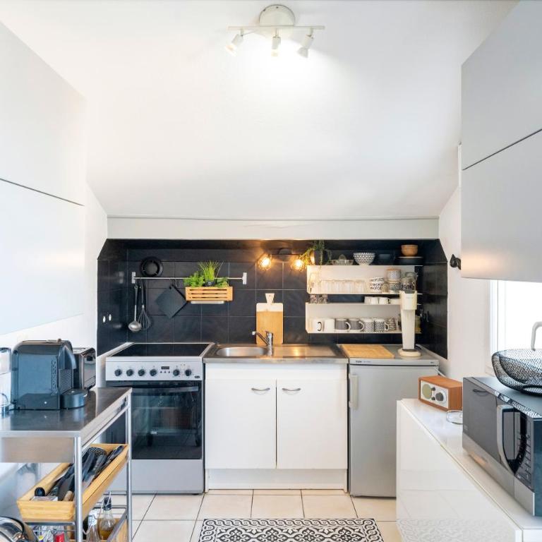 Charmant T2 centre Capbreton - Superior One-Bedroom Apartment with Balcony - 2