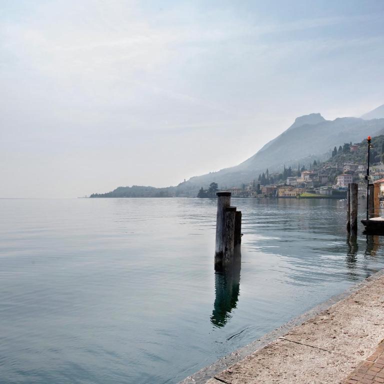 Gemhouse Rubino garda lake - One-Bedroom Apartment with Lake View - 33