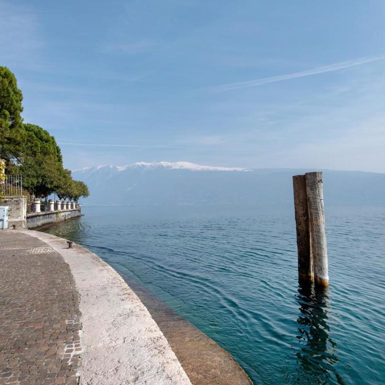 Gemhouse Rubino garda lake - One-Bedroom Apartment with Lake View - 35