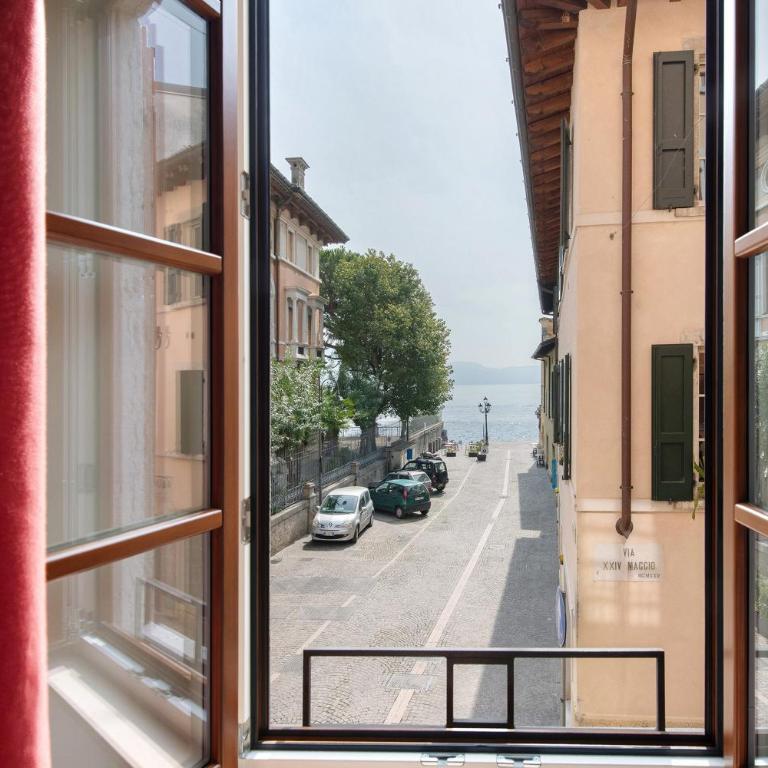 Gemhouse Rubino garda lake - One-Bedroom Apartment with Lake View - 17