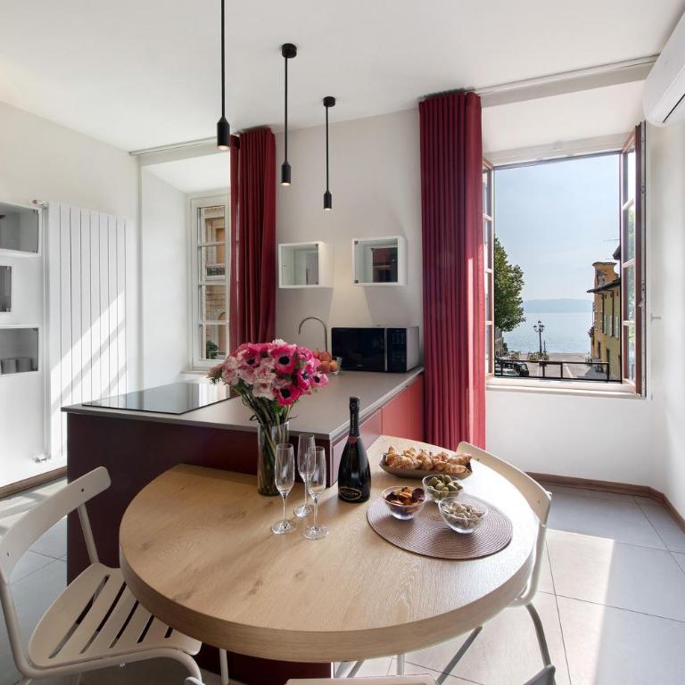 Gemhouse Rubino garda lake - One-Bedroom Apartment with Lake View - 2