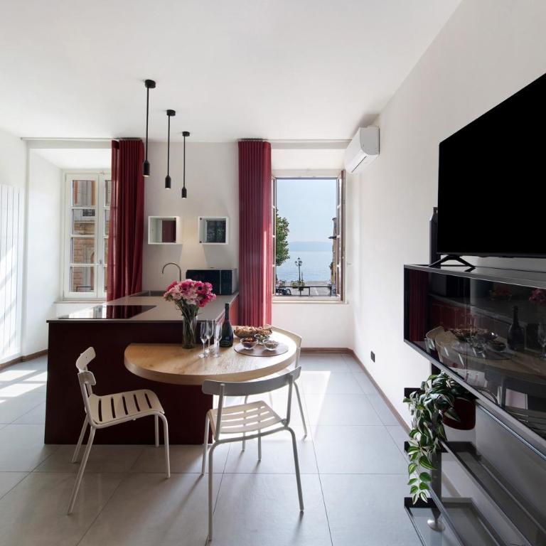 Gemhouse Rubino garda lake - One-Bedroom Apartment with Lake View - 12